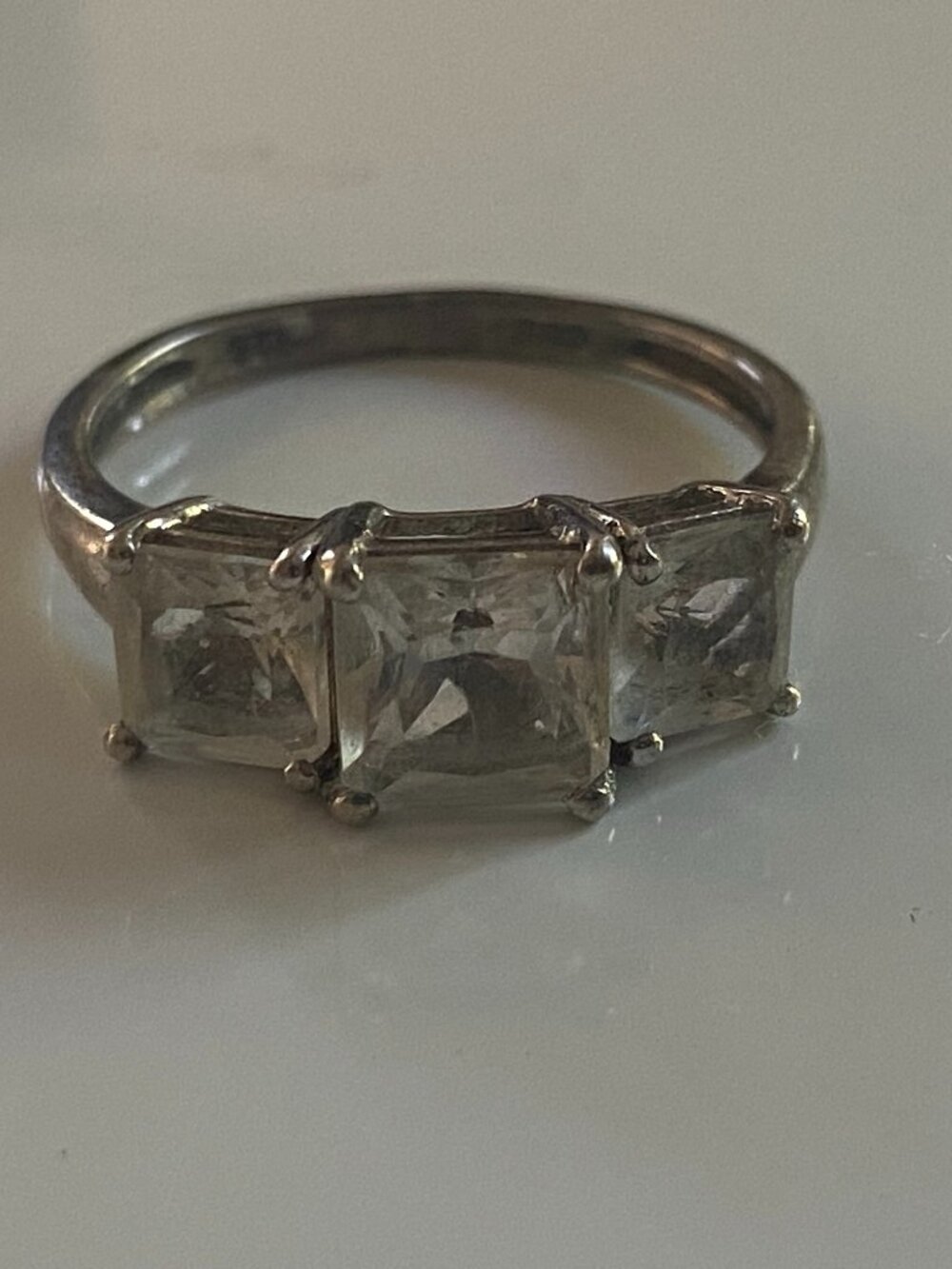 925 Sterling Silver 3 Stone Princess Cut Clear Stone Ring Size 7